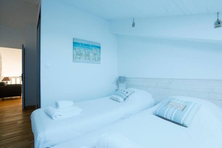 Sur L'Ilot De St Martin Au Centre Du Port Vue Exceptionnelle ! Apartment Saint-Martin-de-Re Exterior photo
