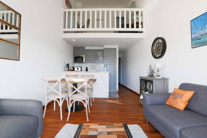 Sur L'Ilot De St Martin Au Centre Du Port Vue Exceptionnelle ! Apartment Saint-Martin-de-Re Exterior photo